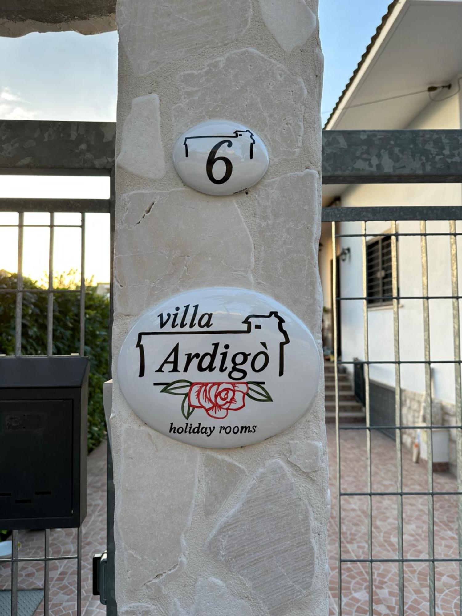 Villa Ardigo - Camera O Appartamento Bari Ngoại thất bức ảnh